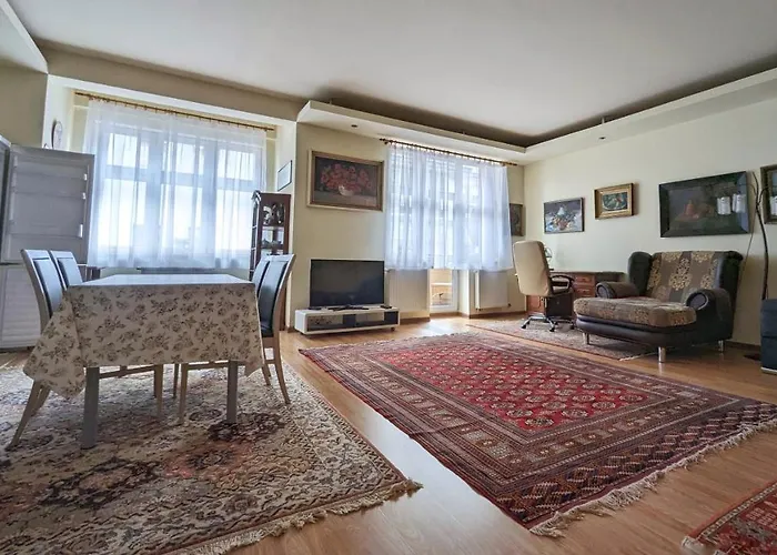 Kamil Apartments, Lux S, 131m2 * 카를로비바리